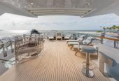 Namaste | 2013 122′ (37.19m) Motor Yacht from Italian shipyard BENETTI