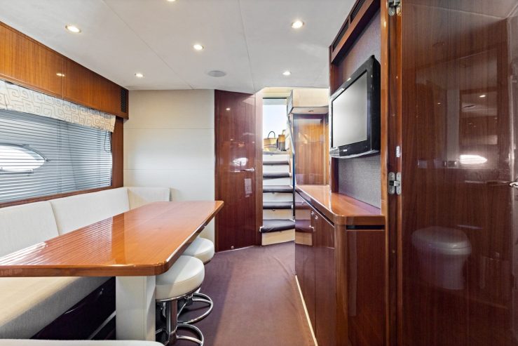 A SHURE THING | 2011 62′ 8″ (19.1m) Motor Yacht from British shipyard PRINCESS YACHTS