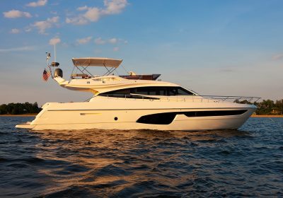 Silver-Lining-2018-65-19.81m-Fast-Luxury-Motor-Yacht-from-Italian-shipyard-FERRETTI-YACHTS-for-sale-YachtDealz19