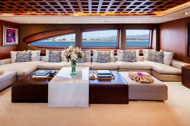 TSUMAT | 2012 164′ /(49.99m) Luxury Motor Yacht from American shipyard TRINITY YACHTS