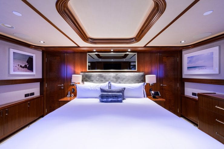 PIPE DREAM | 2013 39.6m (130′) Luxury Motor Yacht built by American shipyard WESTPORT YACHTS