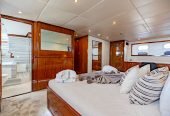 Alhambra | 1970 35.4m (116′2″) Steel Classic Motor Yacht from Dutch shipyard FEADSHIP