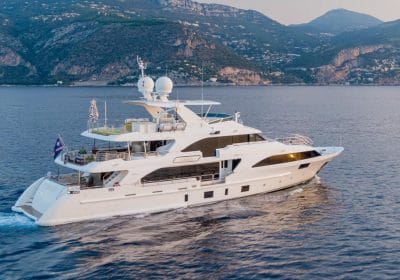 EDESIA-2014-121-122-36.9m-Luxury-Motor-Yacht-from-renowned-Italian-shipyard-BENETTI-for-sale-YachtDealz1