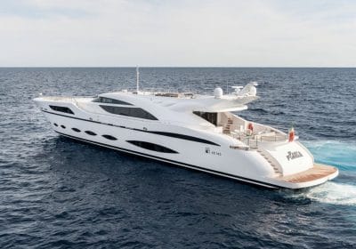 FAST-FURIOUS-2016-146-422-44.6m-Motor-Yacht-from-Italian-shipyard-AB-YACHTS-for-sale-YachtDealz15