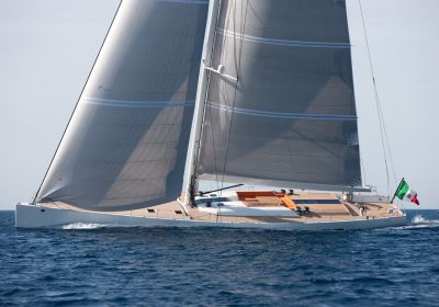 INDIO-2009-100′-1″-30.5m-Performance-Sloop-Sail-Yacht-from-Italian-innovative-shipyard-WALLY-for-sale-YachtDealz12