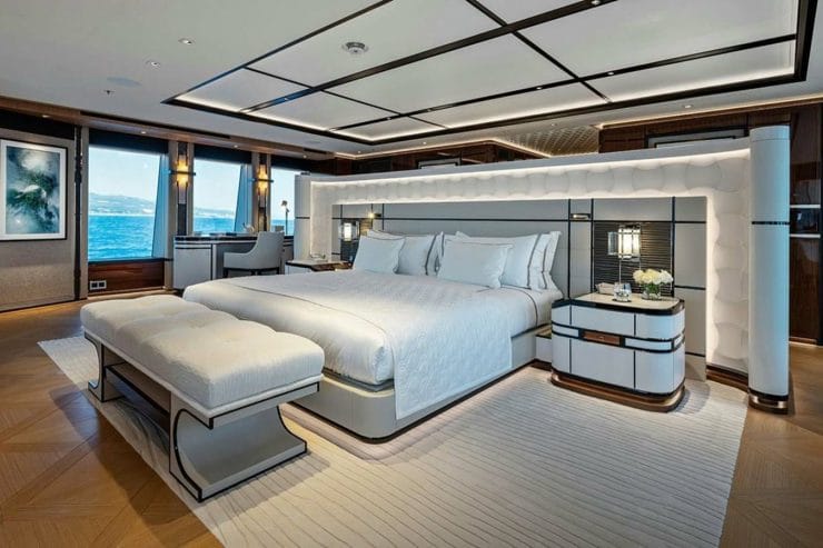 LUSINE | 2022 60m (198′10″ ) Luxury Tri-Deck Steel Motor Yacht from Dutch shipyard HEESEN YACHTS