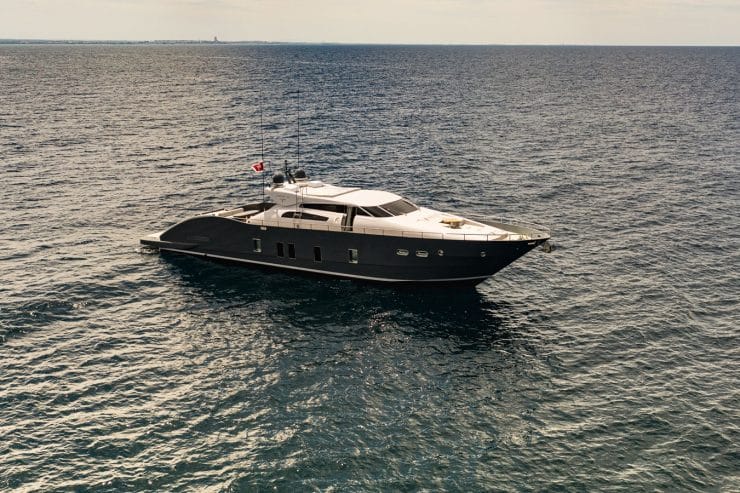 VEVEKOS | 2007 27m (89ft) High Performance Luxury Motor Yacht from Italian shipyard TECNOMAR