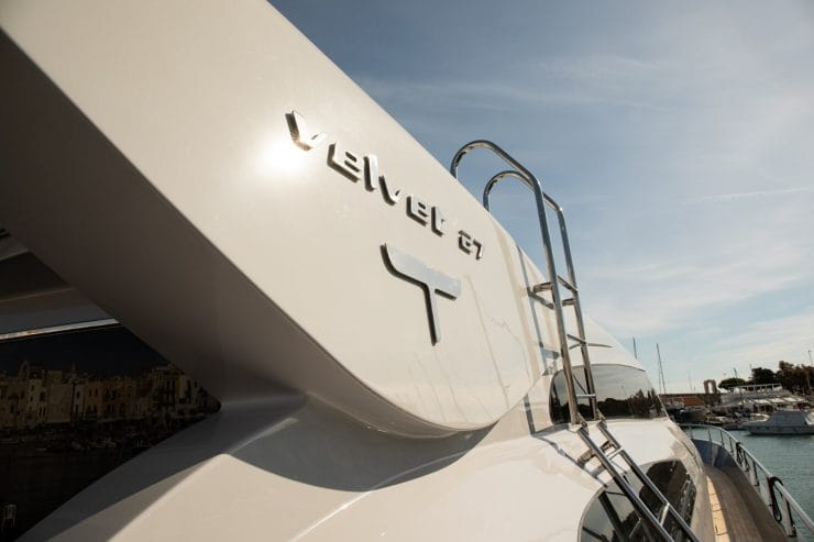 VEVEKOS | 2007 27m (89ft) High Performance Luxury Motor Yacht from Italian shipyard TECNOMAR