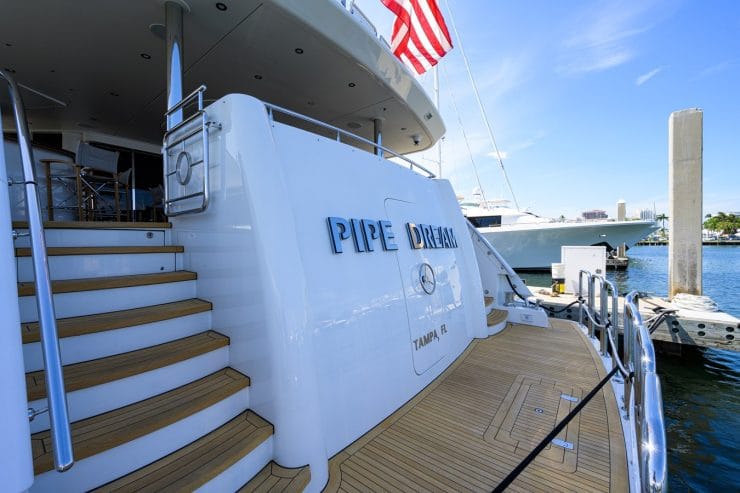 PIPE DREAM | 2013 39.6m (130′) Luxury Motor Yacht built by American shipyard WESTPORT YACHTS