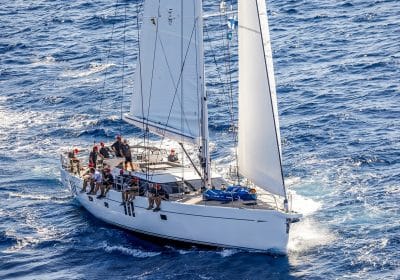 iSNL-2019-82-722-25.15m-CruisingRacing-Sail-Yacht-from-British-shipyard-OYSTER-YACHTS-for-sale-YachtDealz17