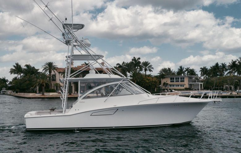 October Sky | 2020 41ft (12.5m) Cabo 41 Sport Fishing Yacht from Hatteras