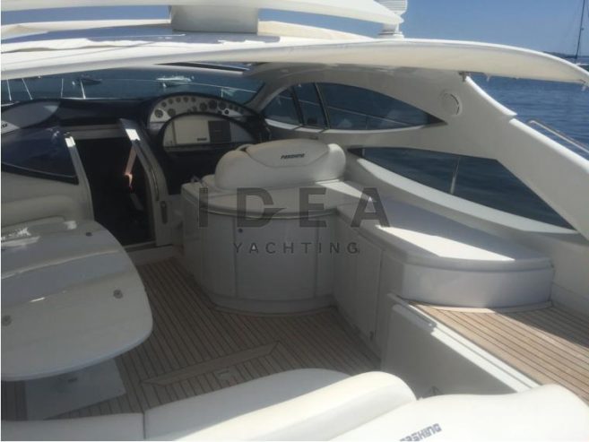 P52 | 2004 52ft (16m) Pershing 52 Luxury Motor Yacht