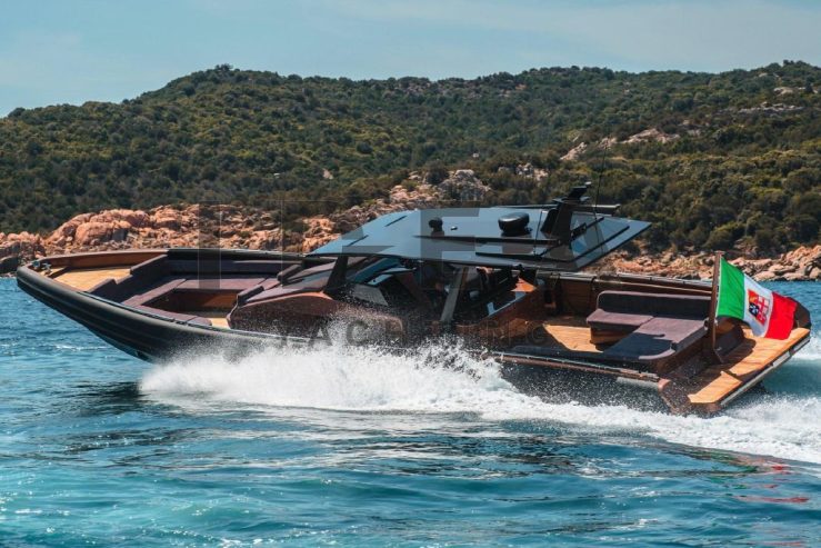 Superyacht Tender | 2021 55ft (17m) Novamarine Black Shiver 160 fb