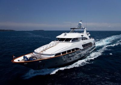 35-metre-Benetti-Sea-Century-Sold-YachtDealz9