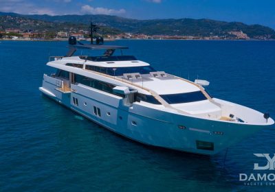 ANDINORIA-–-SANLORENZO-SL-118-SOLD-YACHTDEALZ4