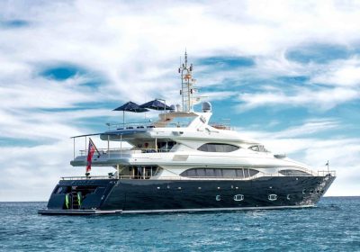 BUNKER-Built-in-2005-refitted-in-2017-40m-131′-3″-Luxury-Motor-Yacht-from-Italian-shipyard-CRN-for-charter-YachtDealz1