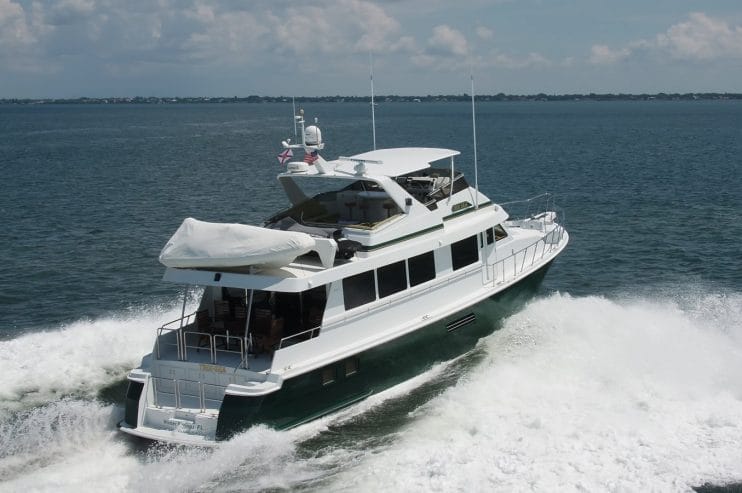 Boogie Babe III | 1999 74′ 4″ (22.66m) Classic Flybridge Sport Motor Yacht from American shipyard HATTERAS