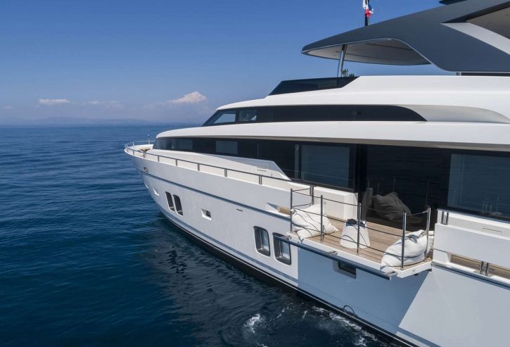 DINAIA | 2018 105′8″ (32.2m) Luxury Flybridge Performance Motor Yacht from Italian shipyard SANLORENZO