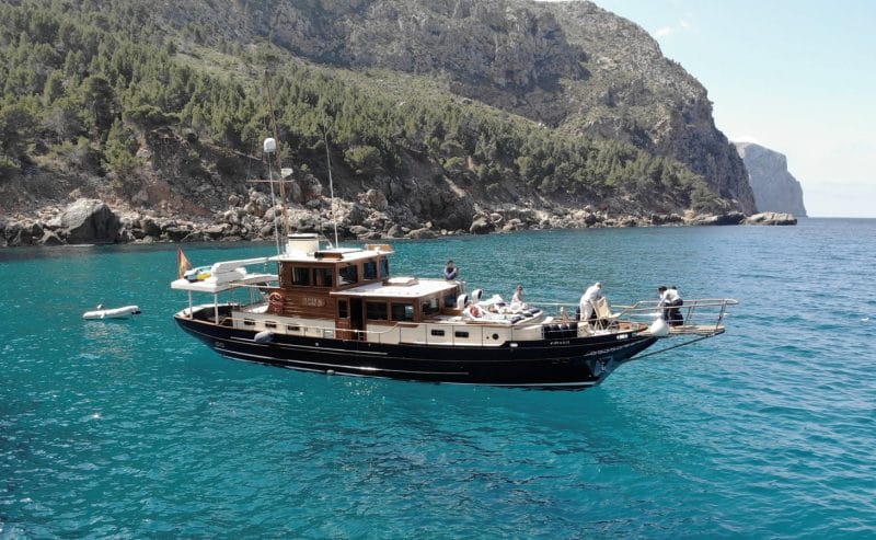 DOLCE VITA | 2004 20m (66ft) Custom Oliver Classic 20 Motor Yacht Built bt Astilleroz Ruiz