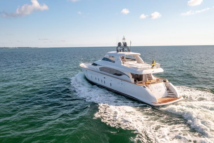 DOMINIC | 2008 90′ (27.43m) Luxury Flybridge Motor Yacht from Italian shipyard MAIORA