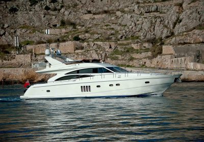 FREEDOM-OF-MIND-2007-67-20.42m-FAST-Flybridge-Motor-Yacht-from-British-shipyard-PRINCESS-YACHTS-for-sale-YachtDealz15