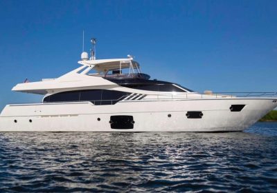 Ferretti-870-2013-87-822-FERRETTI-YACHTS-Motor-Yacht-For-Sale-YachtDealz1