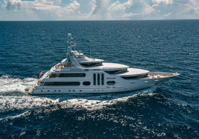 GALLANT-LADY-2007-168-FEADSHIP-Motor-Yacht-For-Sale-YachtDealz75