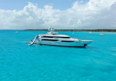 Hospitality-2011-164-122-WESTPORT-Motor-Yacht53