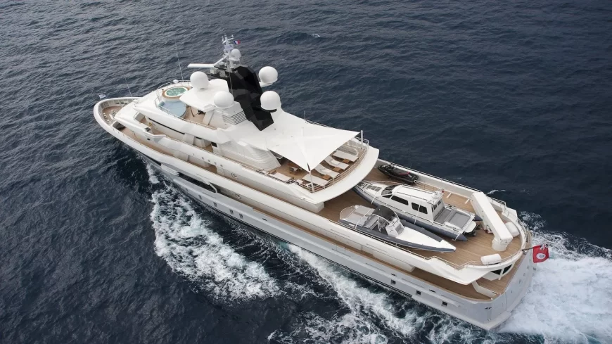 I NOVA | 2013 163’3″ (50m) Steel Hull Explorer Yacht built by Cosmo Explorer