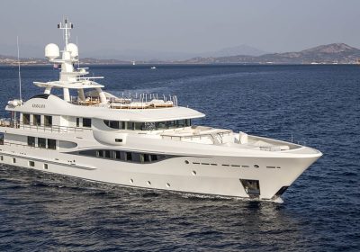 KAMALAYA-2013-180-622-55m-Luxury-Steel-Motor-Yacht-from-iconic-Dutch-shipyard-AMELS-for-sale-YachtDealz3