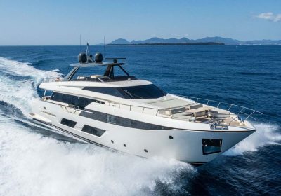 MAH-JONG-–-FERRETTI-920-–-EXCLUSIVE-SOLD-YACHTDEALZ2