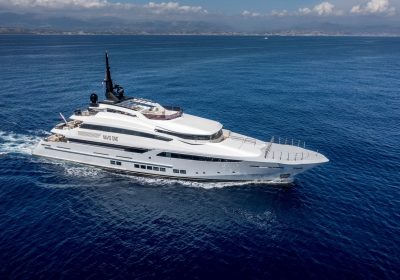 NAVIS-ONE-Built-in-2018-refitted-in-2022-46.5m-152′-7″-Luxury-Steel-Motor-Yacht-from-SORAYA-YACHTS-for-charter-YachtDealz1