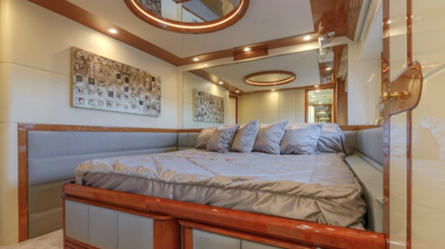 Novela | 2000 100′ 5″ (30.6m) Steel Luxury Motor Yacht from Italian shipyard CBI NAVI