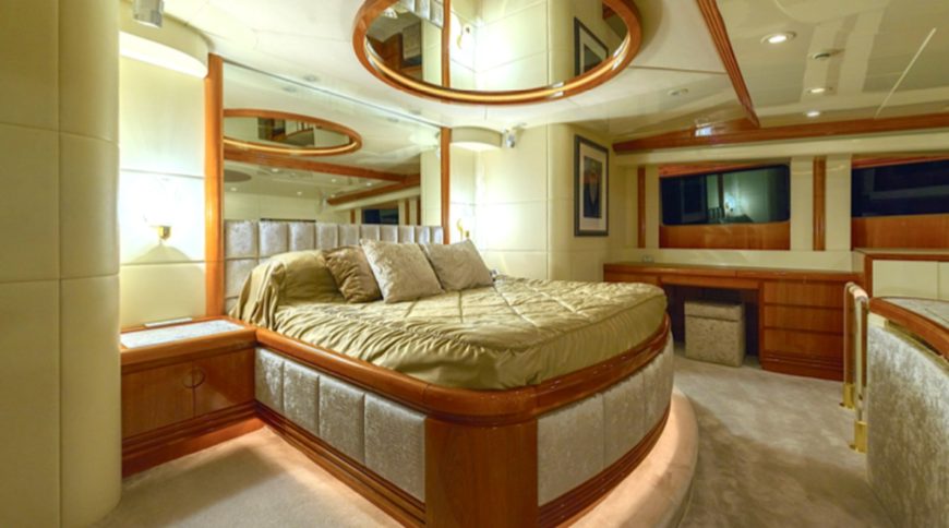 Novela | 2000 100′ 5″ (30.6m) Steel Luxury Motor Yacht from Italian shipyard CBI NAVI