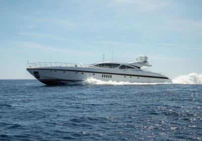 PLAN-A-2007-128-MANGUSTA-Motor-Yacht-For-Sale-YachtDealz13