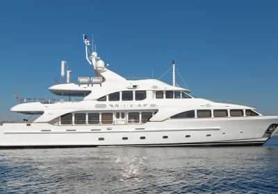 RIVA-I-2006-120-122-36.6m-Luxury-Motor-Yacht-from-iconic-Italian-shipyard-BENETTI-for-sale-YachtDealz24