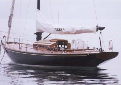 ROCKPORT-MARINE-Zebra-Yacht-For-Sale-YachtDealz9