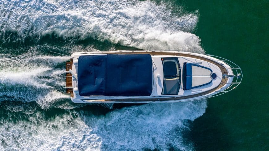 SEA SENOR | 2011 48′ / 14.63m LUXURY FLYBRIDGE Motor Yacht from renowned Italian shipyard AZIMUT