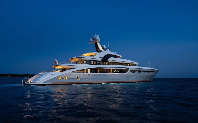 SOARING | 2020 223′ 10″ (68m) Luxury Superyacht built by ABEKING & RASMUSSEN