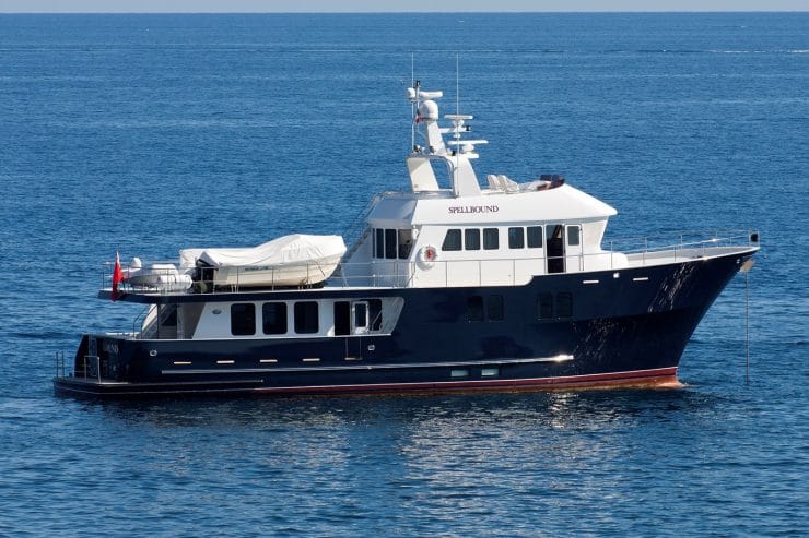 SPELLBOUND | 2007 84′ 7″ (26m) Explorer Motor Yacht Built by Northern Marine