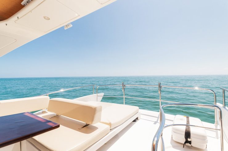 Serenity Now | 2012 53′ (16.15m) Luxury Flybridge Motor Yacht from Italian shipyard AZIMUT