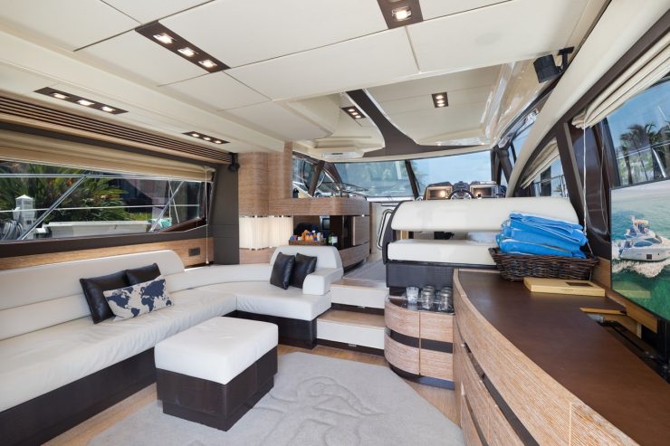 Serenity Now | 2012 53′ (16.15m) Luxury Flybridge Motor Yacht from Italian shipyard AZIMUT