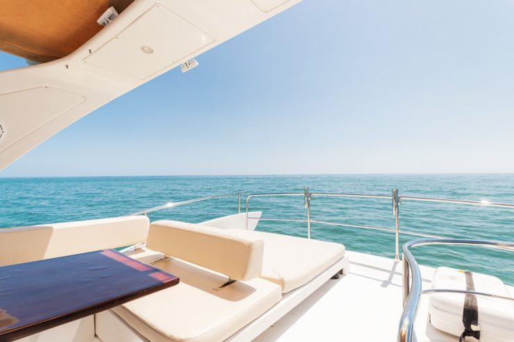 Serenity Now | 2012 53′ (16.15m) Luxury Flybridge Motor Yacht from Italian shipyard AZIMUT