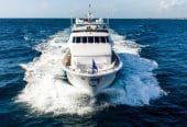 TIE BREAKER | 2001 100′ (30.48m) Motor Yacht from American shipyard HATTERAS