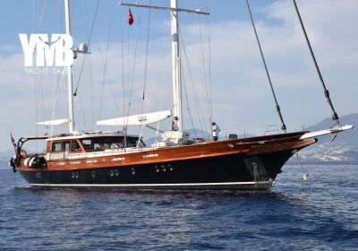 VAY-2013-36.2m-Classic-Style-Mahogany-Ketch-Rigged-Sail-Yacht-from-Turkish-shipyard-SU-MARINE-for-sale-YachtDealz3