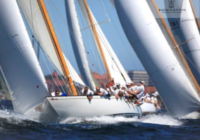 Vanity-V-1936-70′-7″-21.5m-Classic-Teak-Mahogany-12mR-fully-restored-Sail-Yacht-built-by-Scottish-naval-architect-William-Fife-for-sale-YachtDealz3