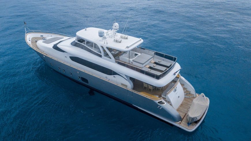 Vita XL | 2016 95′ (28.96m) Luxury Motor Yacht from Italian shipyard MAIORA