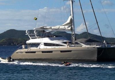 XENIA-2010-2010-74-22.56m-Luxury-Catamaran-from-renowned-French-shipyard-PRIVILEGE-for-sale-YachtDealz15