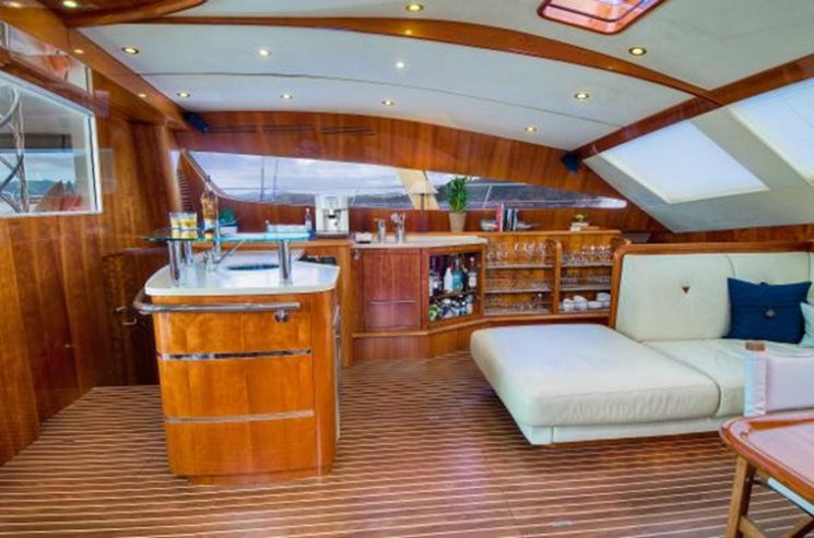 XENIA | 2010 2010 74′ (22.56m) Luxury Catamaran from French shipyard PRIVILEGE