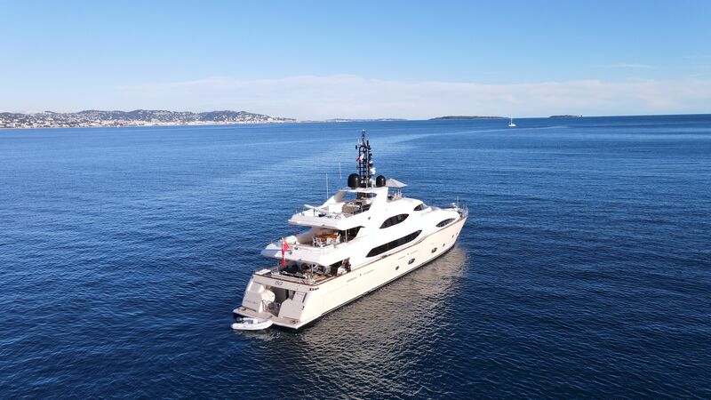 5G | 2011 129ft (40m) Luxury Superyacht built by Italian shipyard CRN